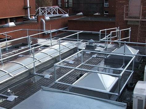 天窗隔離防護(hù)欄